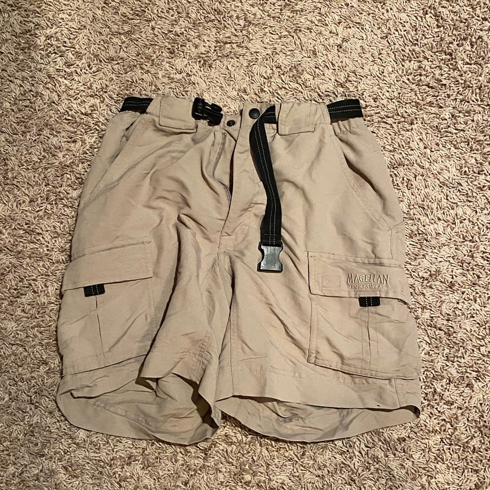 Magellan shorts